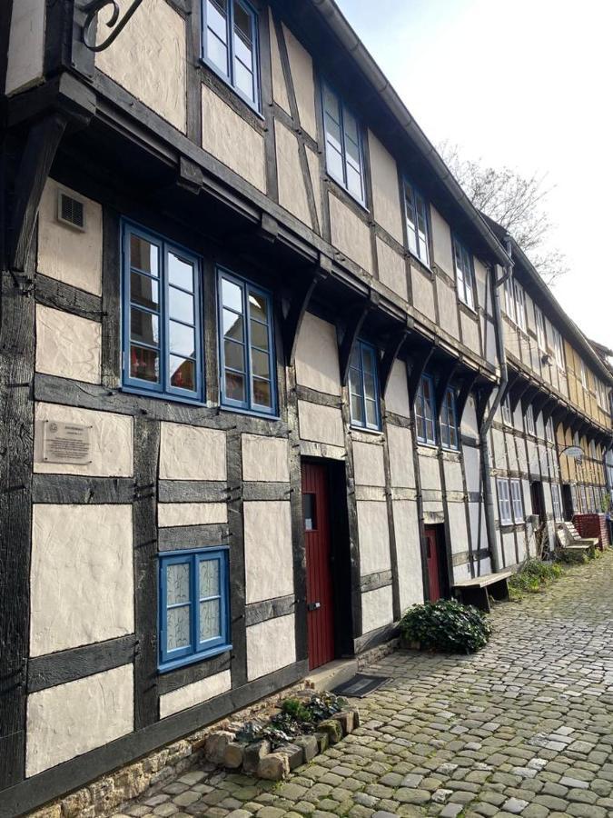Ferienhaus "Sofia" Anno 1650, Neu - Top Lage - Tempur Beds - Wifi - Parking - Im Herzen Von Detmold-Altstadt, Historische Stadtmauer, Old Lane Detmold Dış mekan fotoğraf