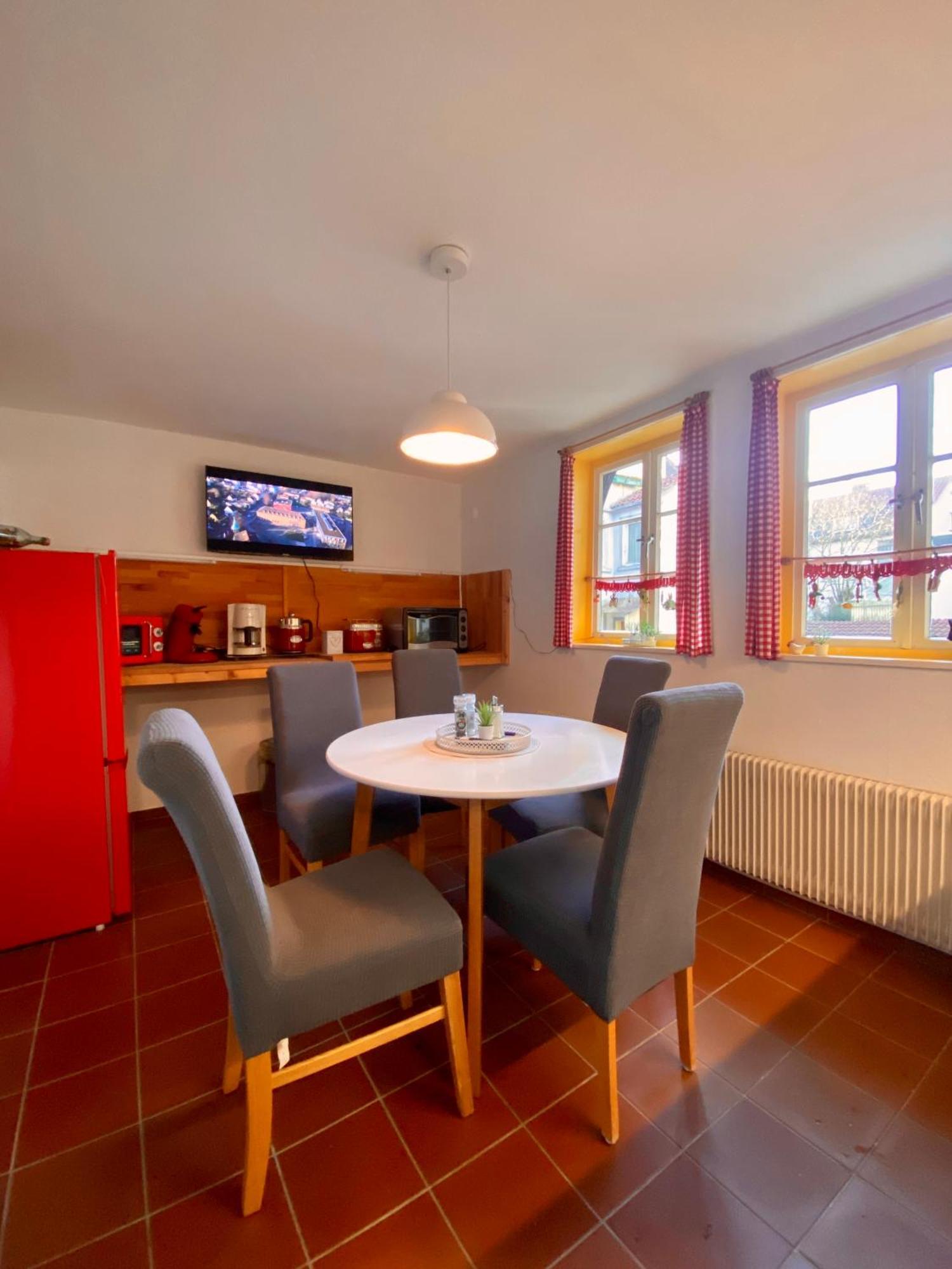 Ferienhaus "Sofia" Anno 1650, Neu - Top Lage - Tempur Beds - Wifi - Parking - Im Herzen Von Detmold-Altstadt, Historische Stadtmauer, Old Lane Detmold Dış mekan fotoğraf